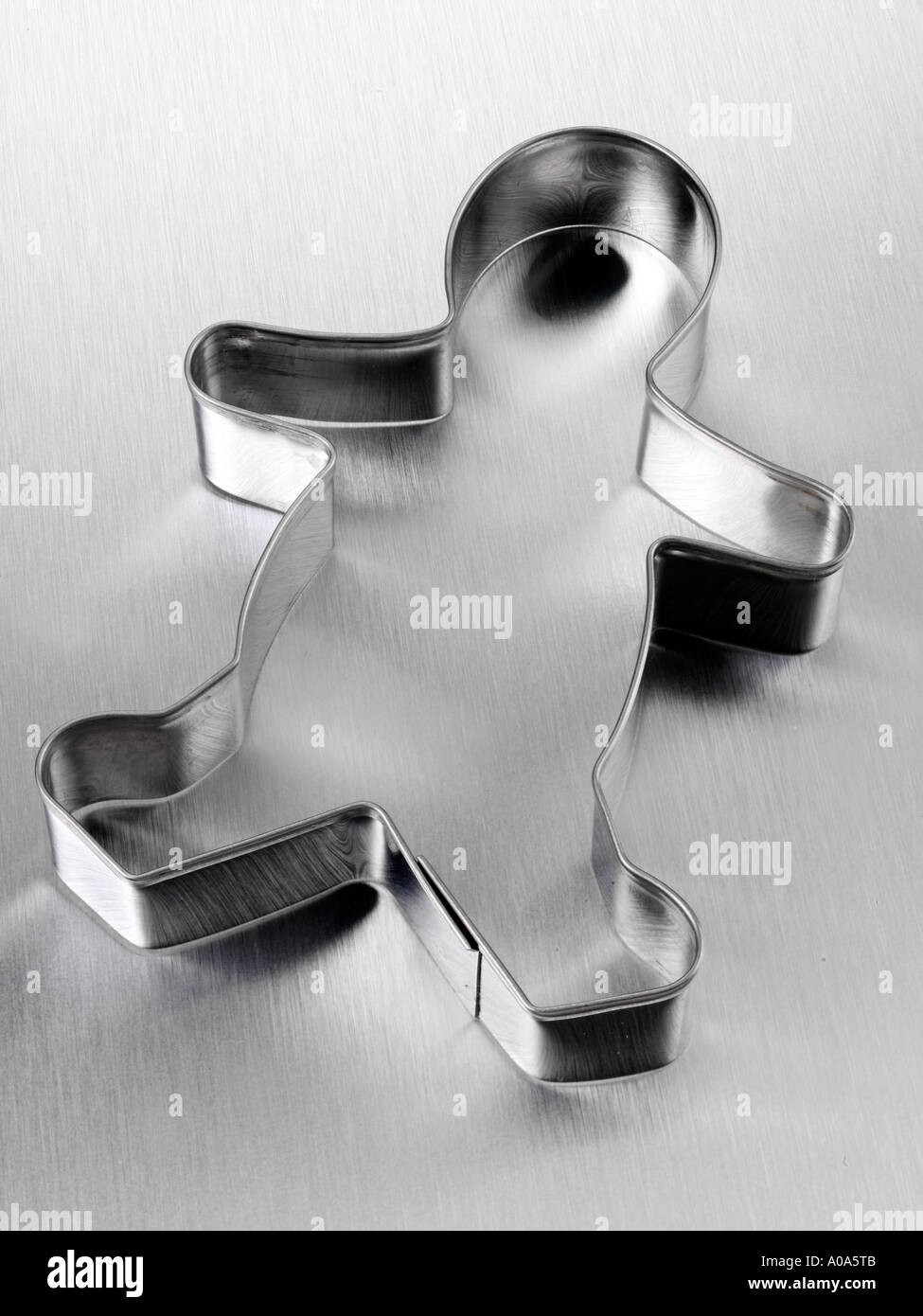 GINGERBREAD MAN COOKIE CUTTER Stock Photo - Alamy