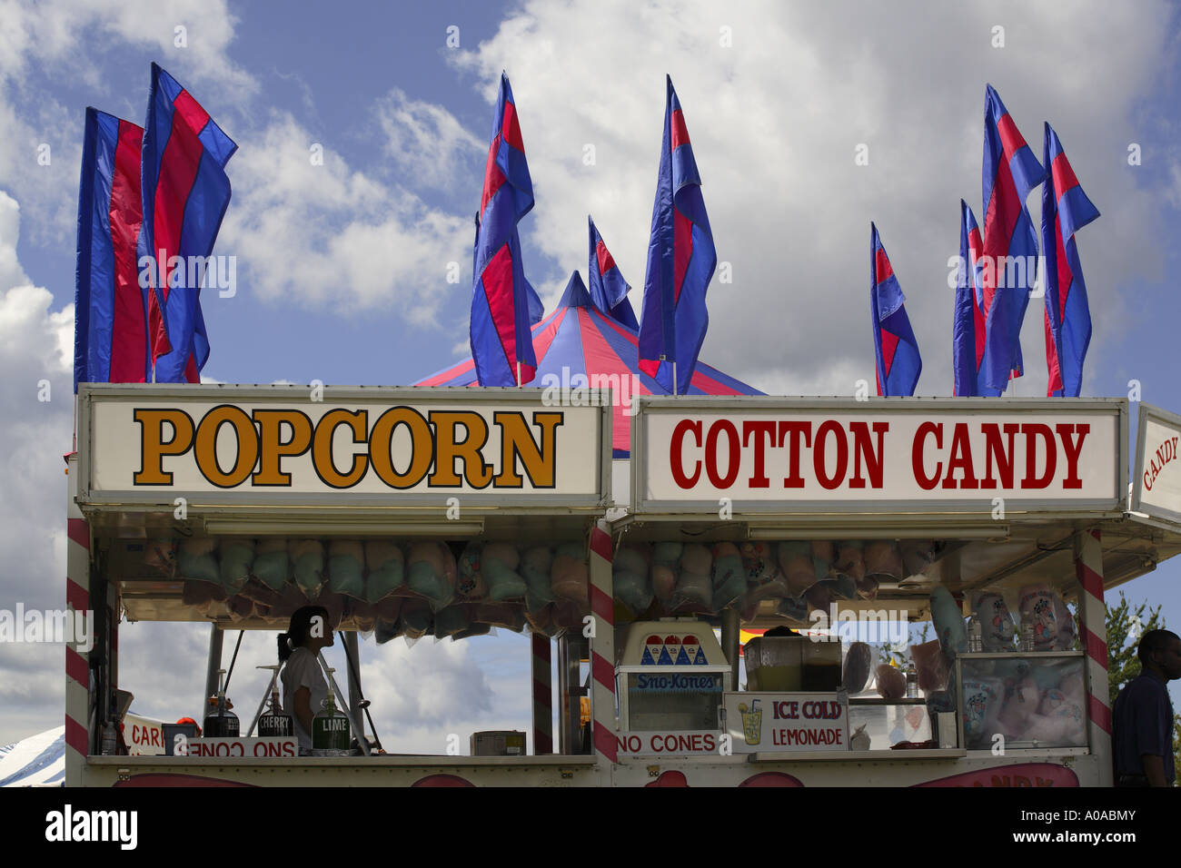 Popcorn and Cotton candy stand Stock Photo Alamy