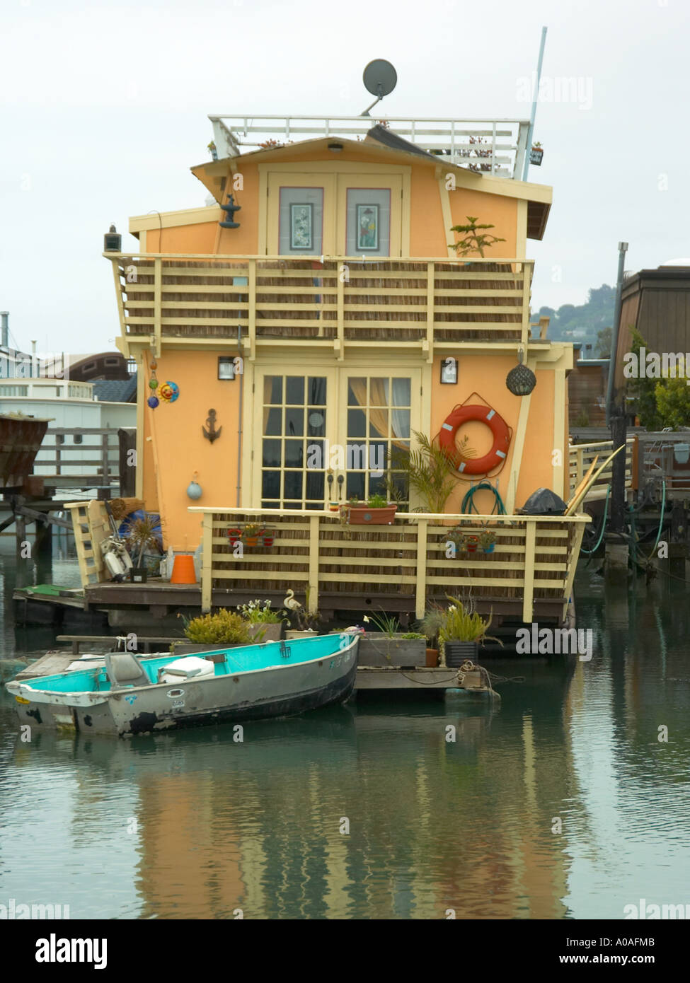 Houseboats, Floating homes, in the canals of Richardson Bay.in