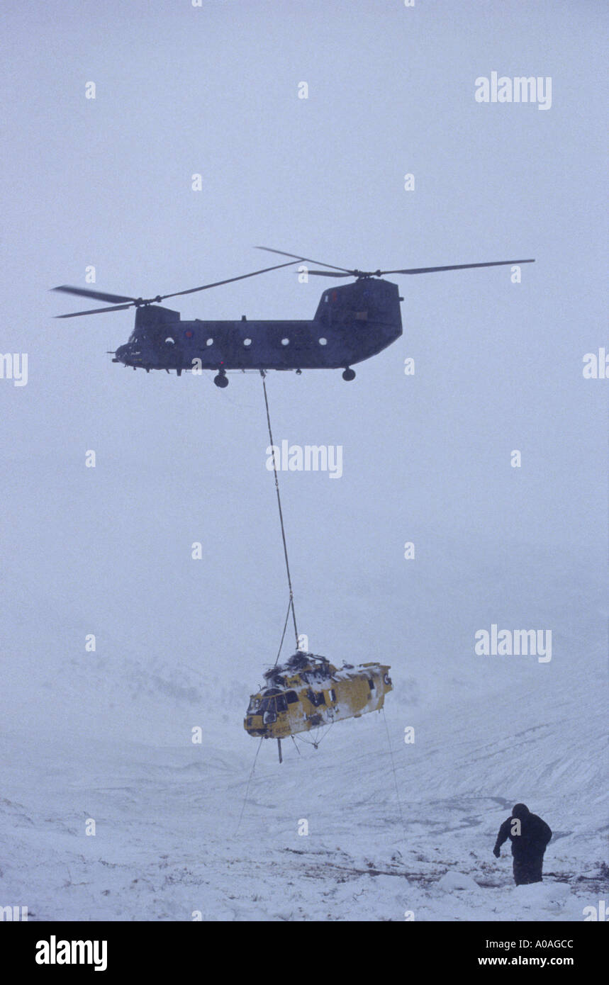 Crashed SAR Sea King Recovery by RAF Chinook from Scottish mountains in