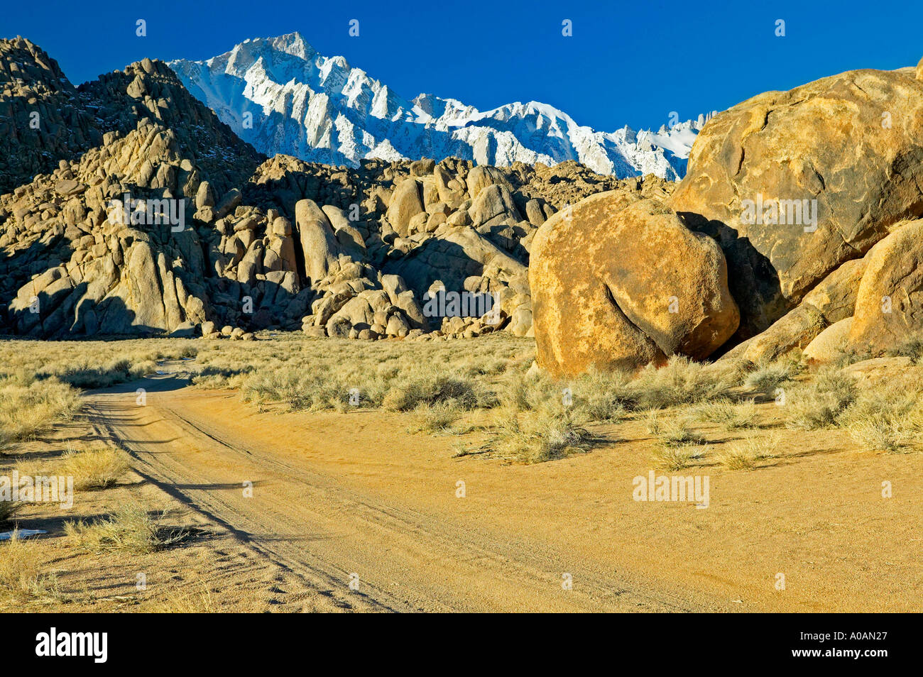 Road To Lone Pine High Resolution Stock Photography and Images Alamy