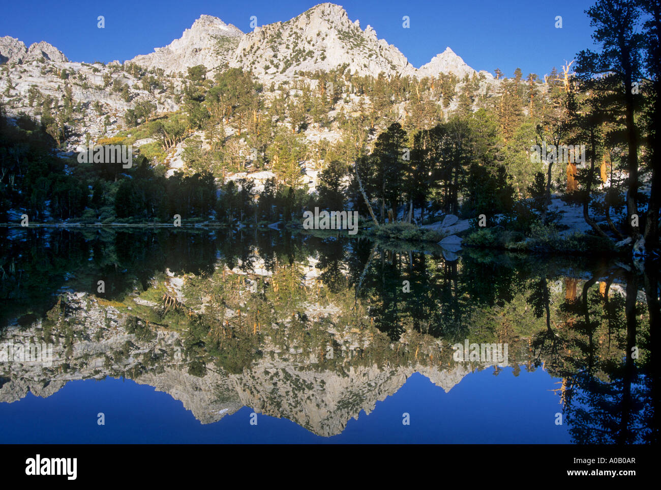 Matlock Lake near Kearsarge Pass in the John Muir Wilderness, Inyo National Forest, Sierra Nevada, Mountains, California, USA Stock Photo