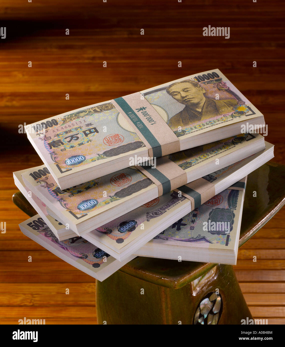 Japanese Yen on stand Stock Photo Alamy