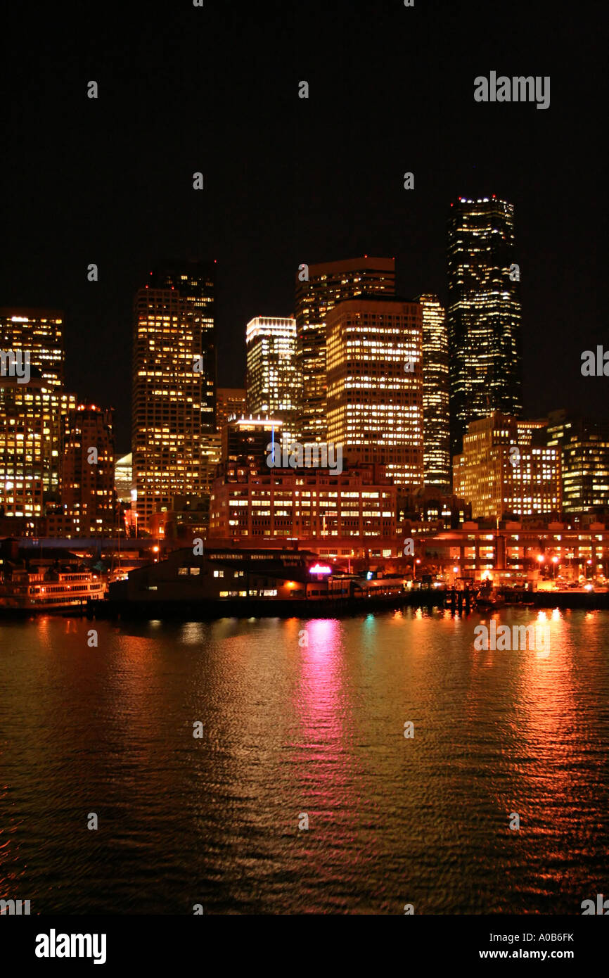 downtown Seattle skyline night October 2006 Stock Photo - Alamy