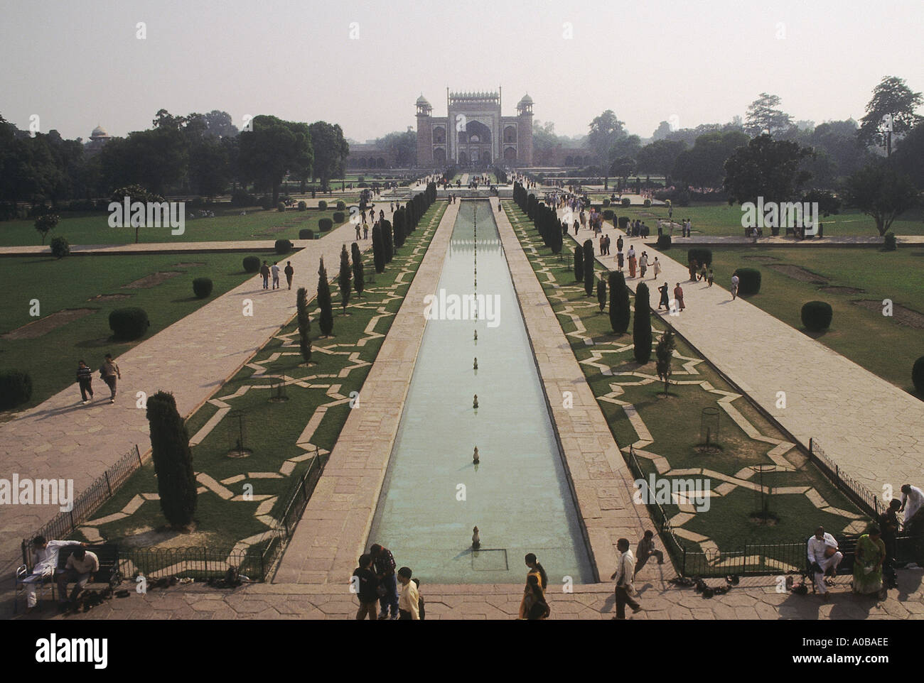 Fountain in front of Taj Mahal. Agra, Uttar Pradesh, India, UNESCO