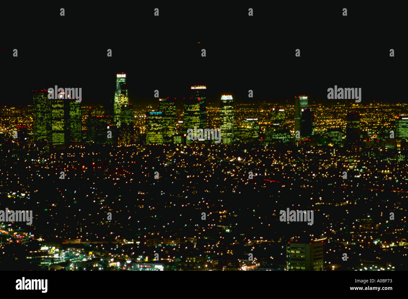 Los Angeles CA skyline at night ED13296 Stock Photo - Alamy
