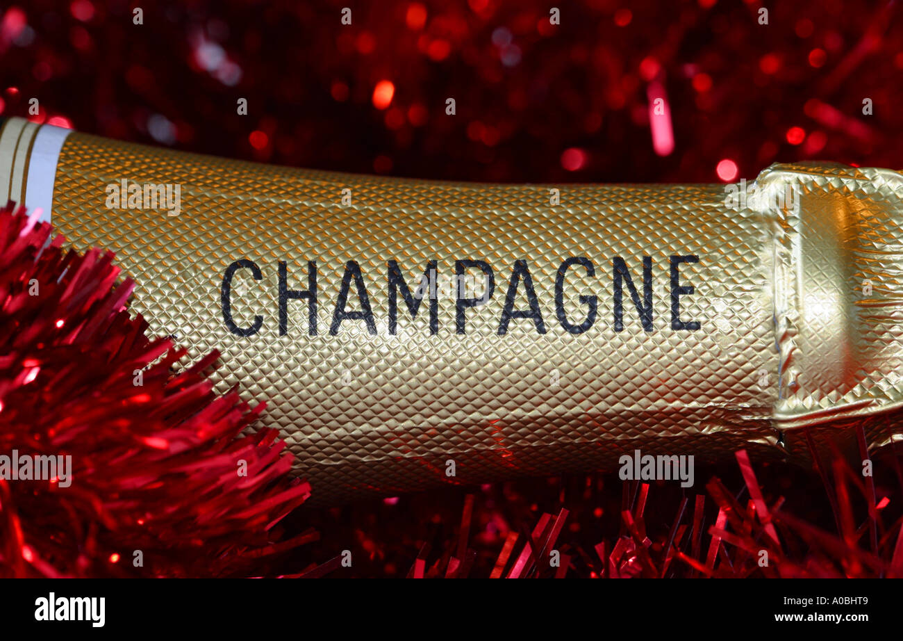 champagne sparkling wine alcohol Stock Photo Alamy