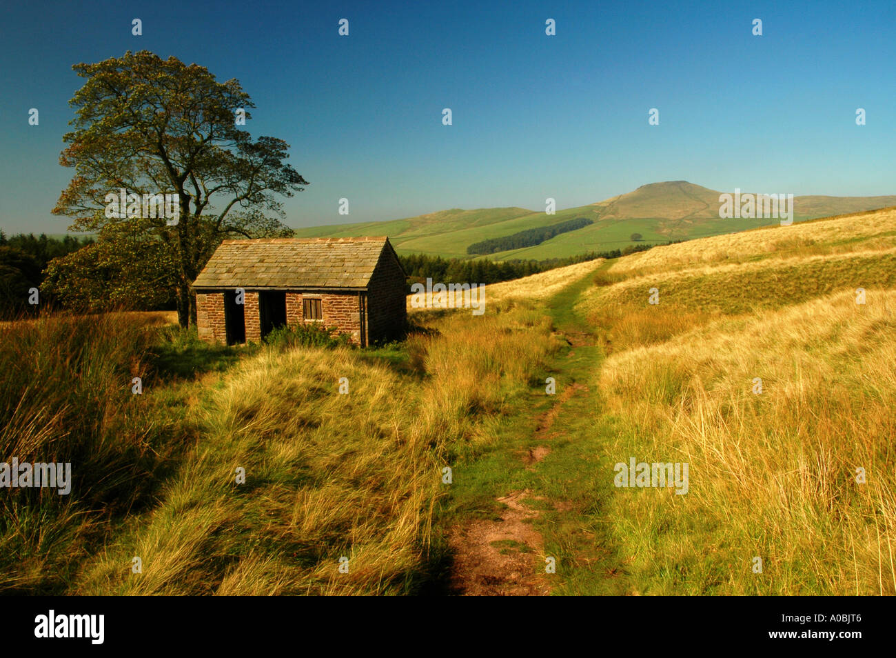Old Stone Barn In The Shadow Of Shutlingsloe Peak District