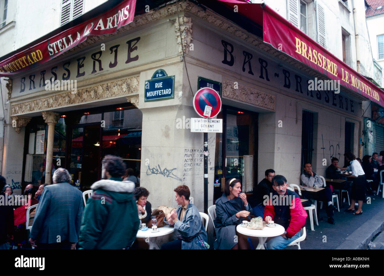 paris bistro Stock Photo