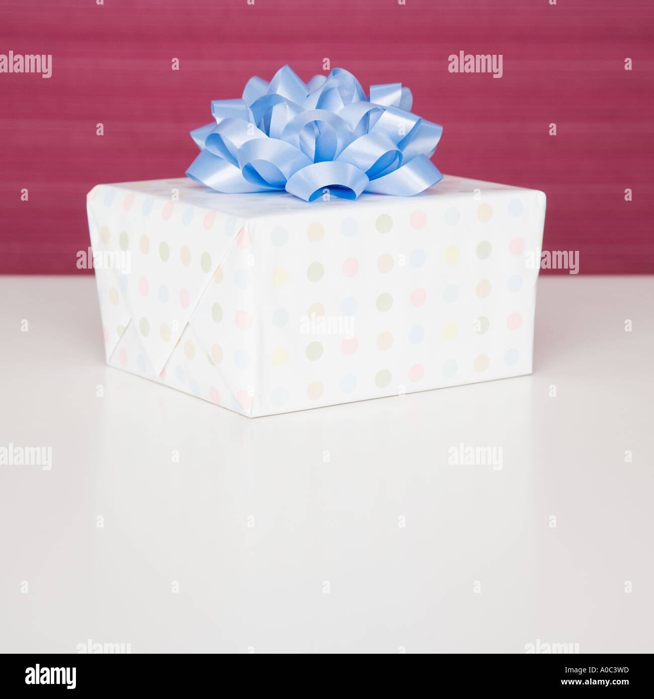Wrapped Present Front View Still life of a wrapped present Stock Photo - Alamy