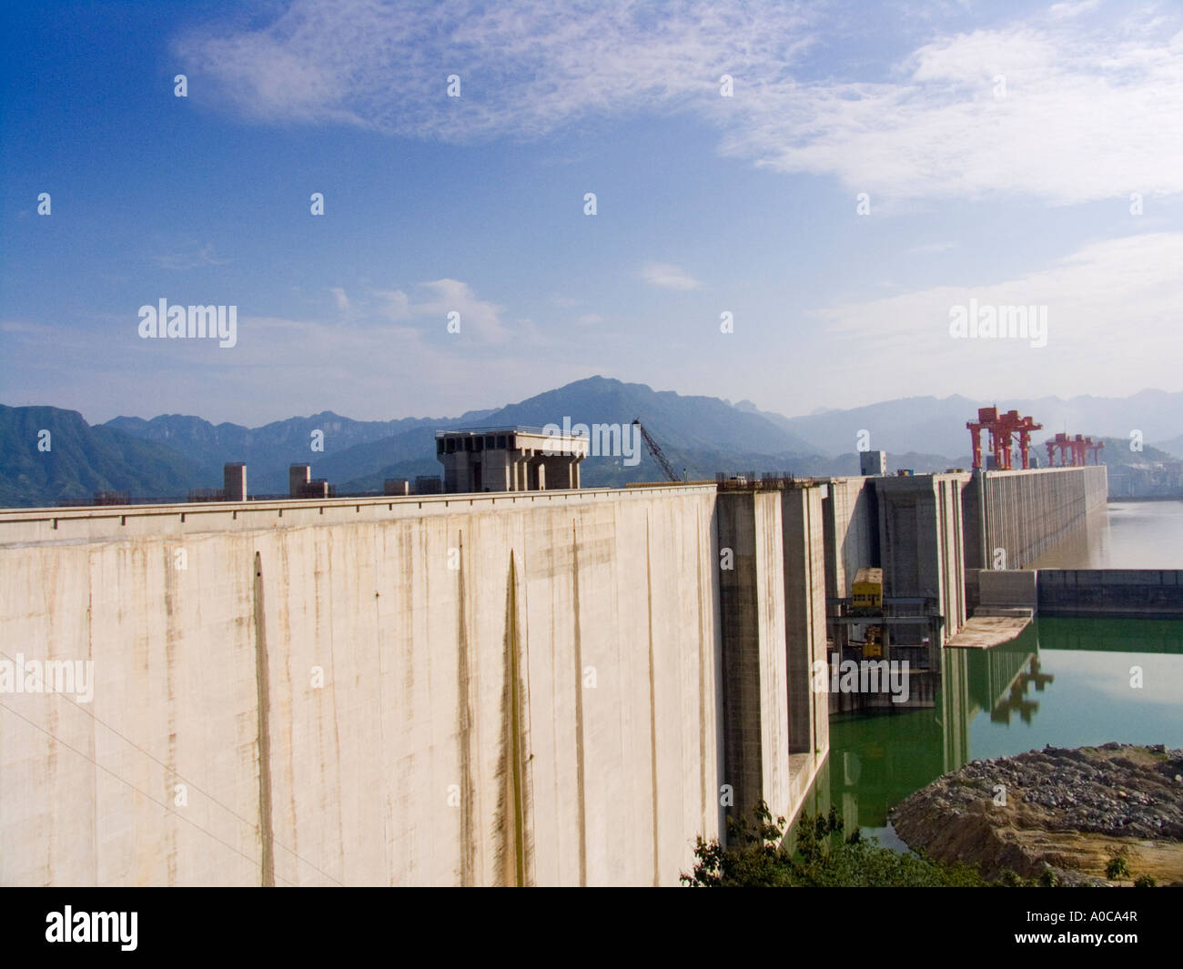 Three Gorges Dam on Yangtze River Stock Photo - Alamy