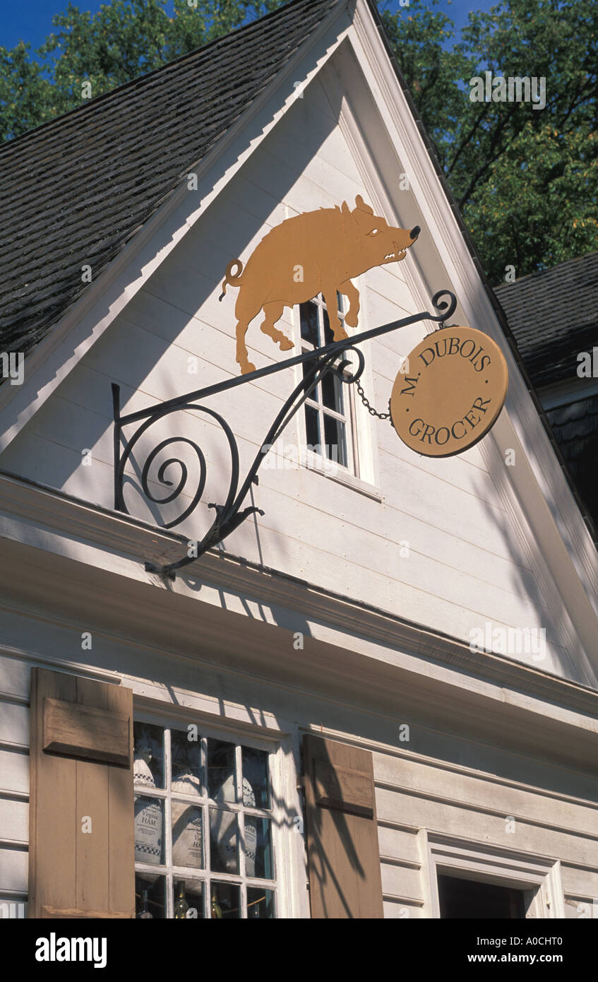 Sign colonial williamsburg virginia usa hi-res stock photography and ...