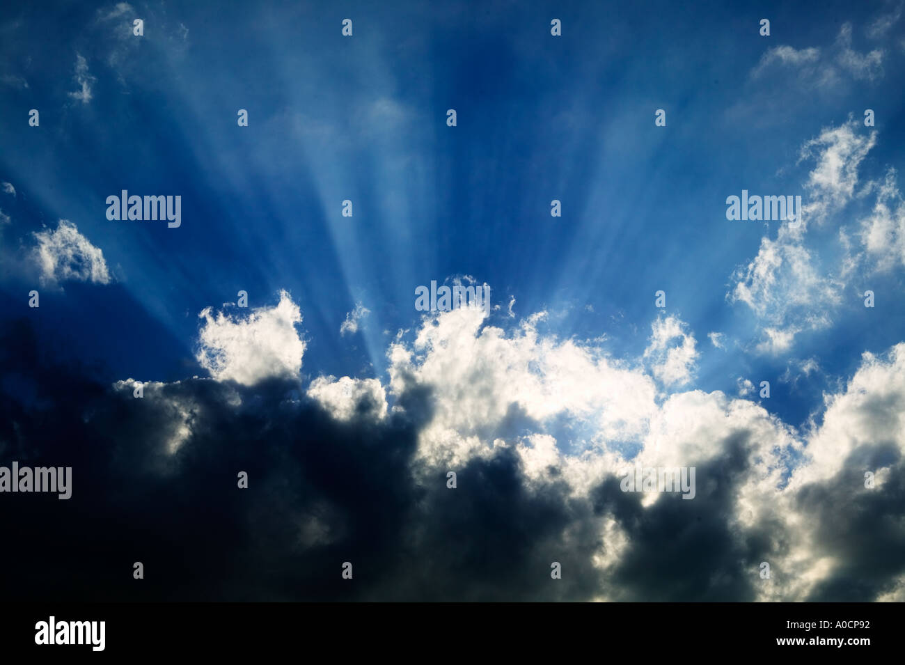 Sun rays through clouds hi-res stock photography and images - Alamy