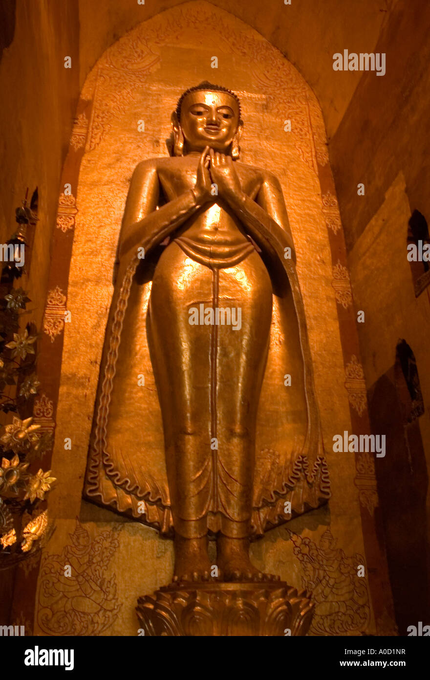 Stock photograph of the Buddha image in the Ananda Pahto at Bagan in Myanmar 2006 Stock Photo