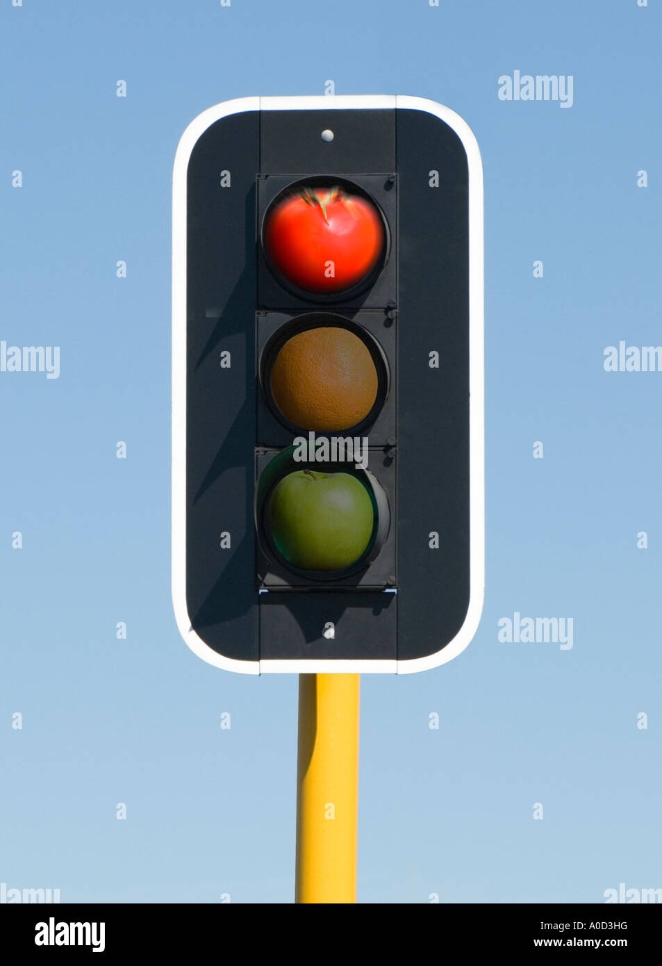 Fruit and Veg traffic lights red lit healthy eating food labelling Stock Photo