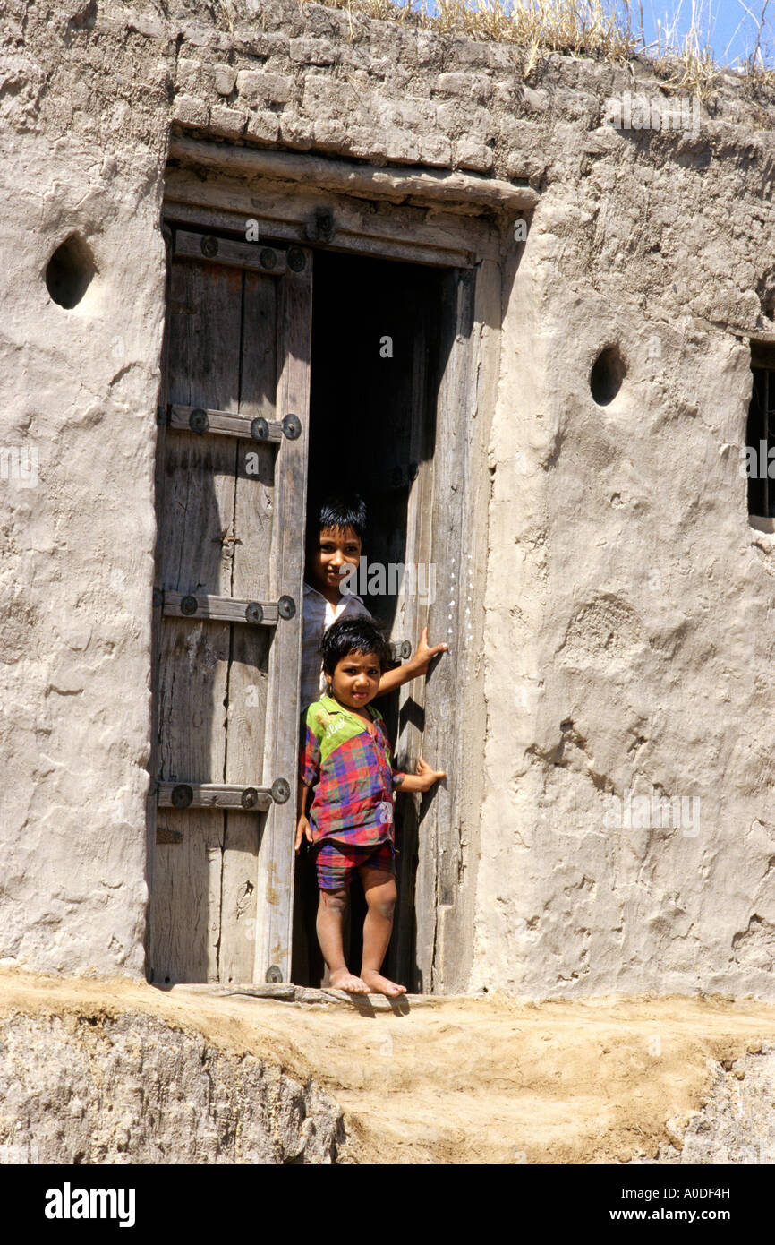 Plains indian village hi-res stock photography and images - Alamy