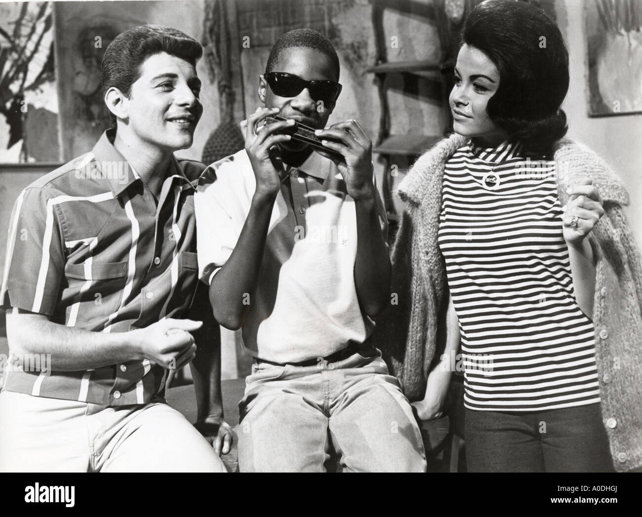 BIKINI BEACH 1964 American International with Frankie Avalon, Stevie Wonder and Annette Funicello Stock Photo