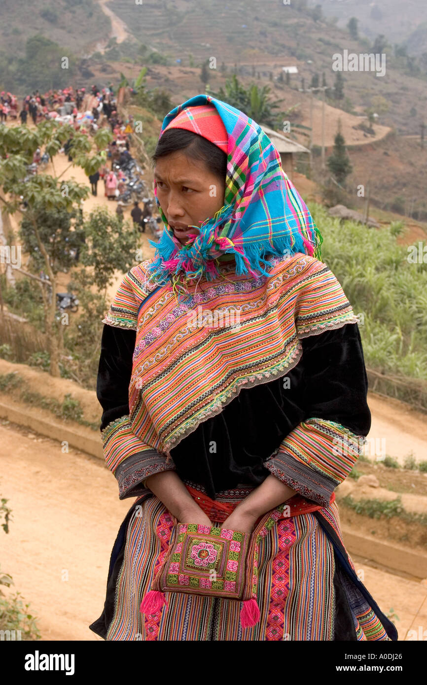 Vietnam woven traditional textiles hi-res stock photography and images ...