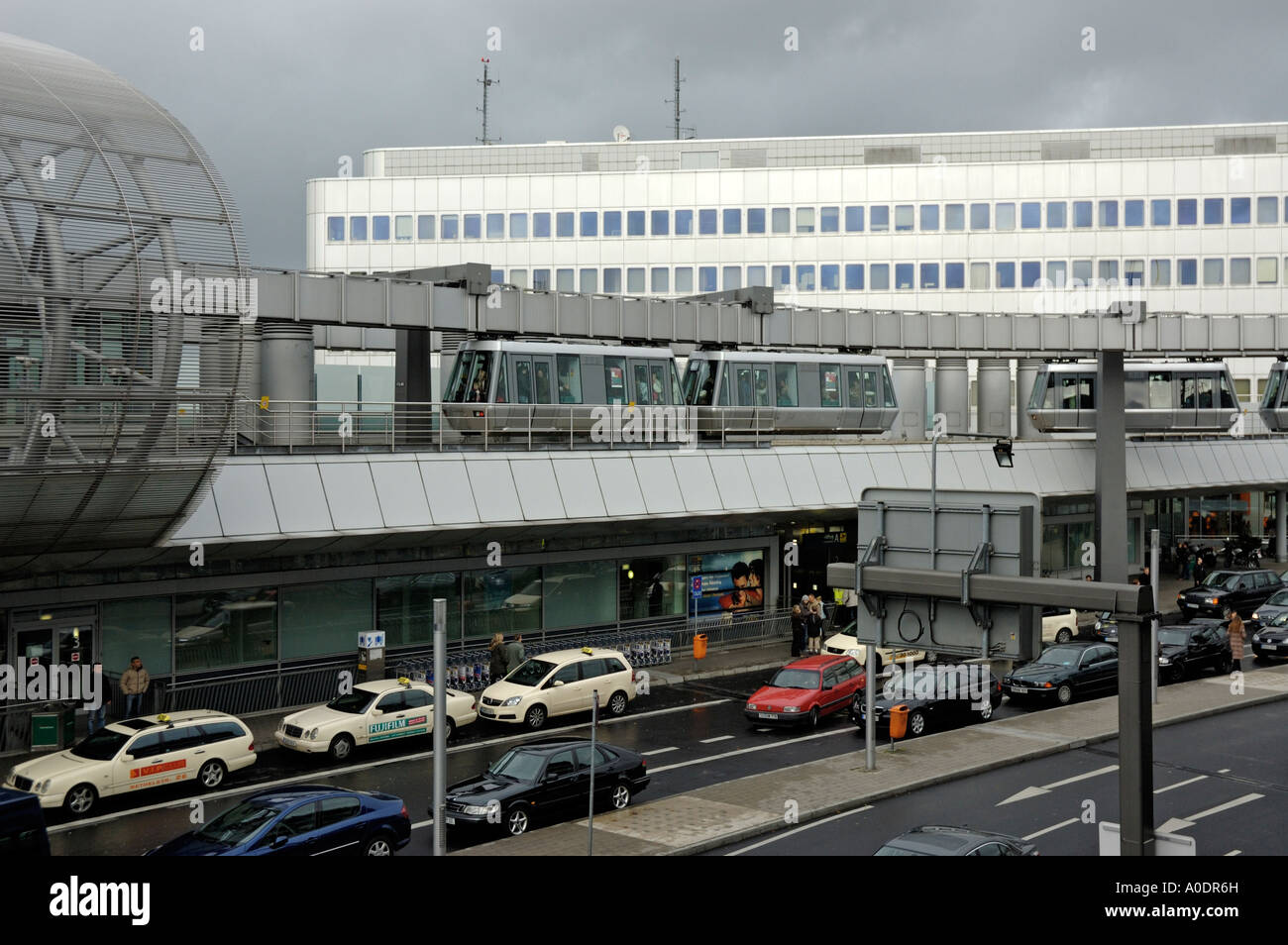 jobsuche flughafen düsseldorf