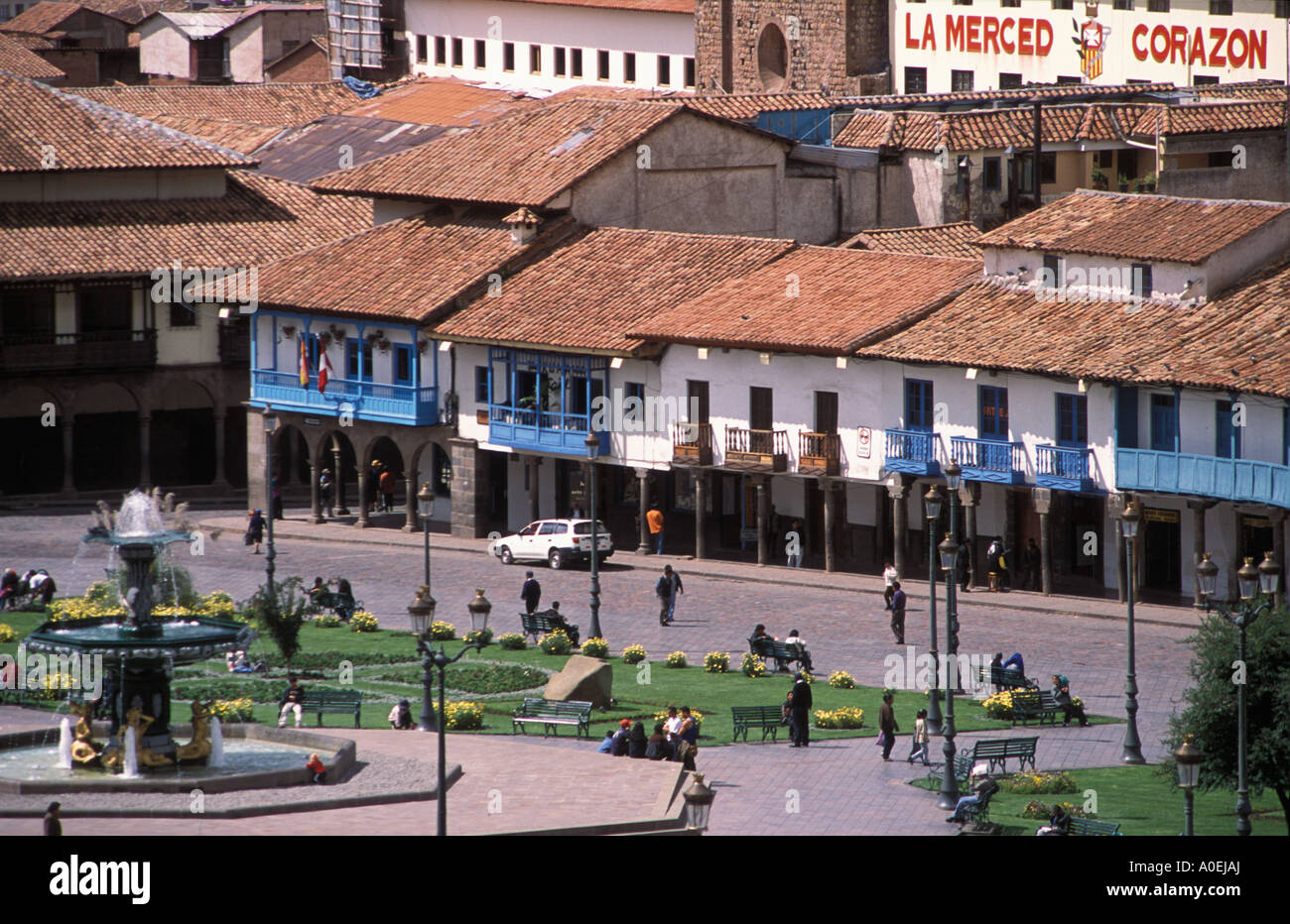 Plaza De Armas Cuzco Peru Stock Photo Alamy plaza-de-armas-cuzco-peru-stock-photo-alamy