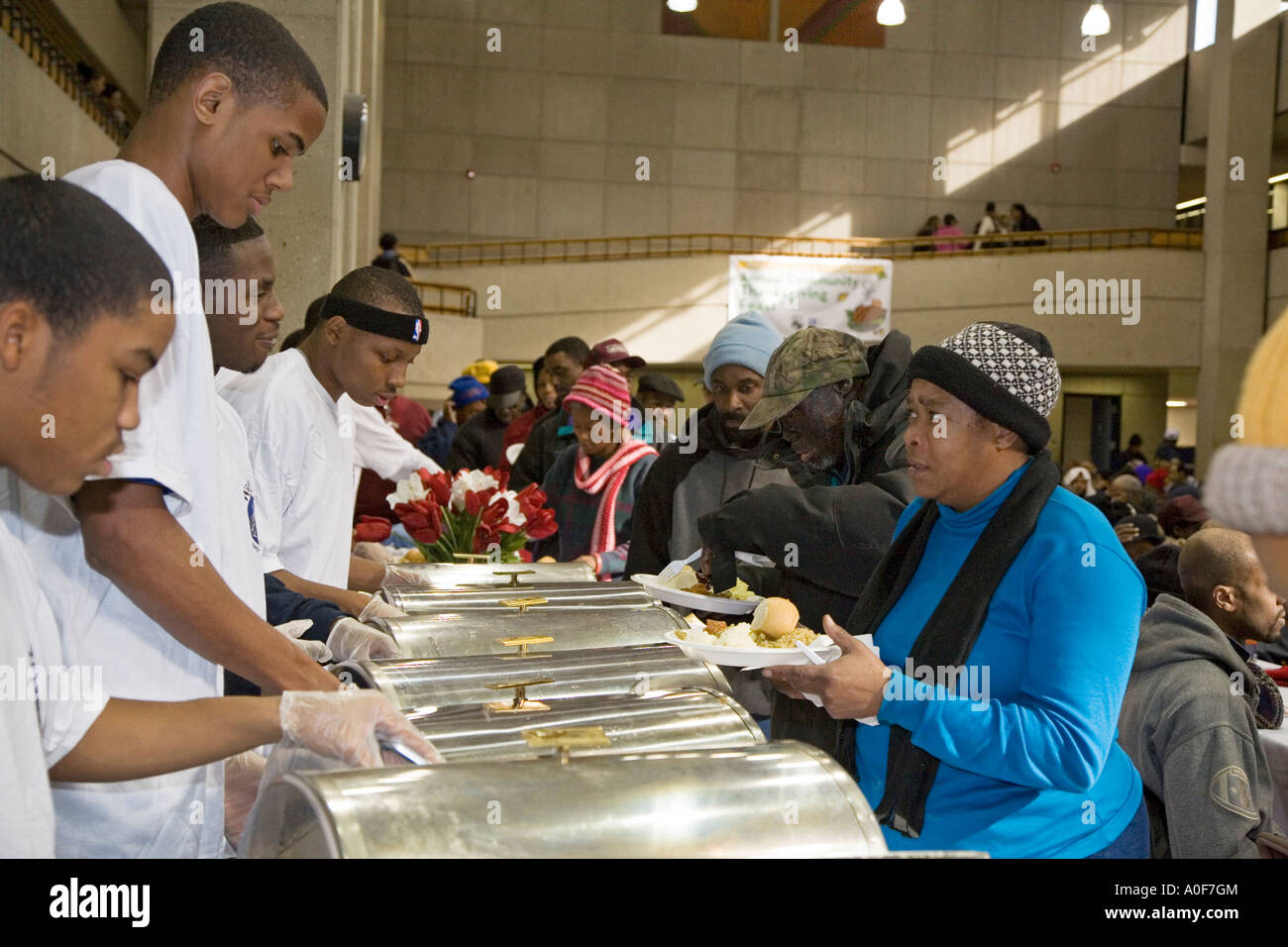 Restaurants open thanksgiving maryland heights mo