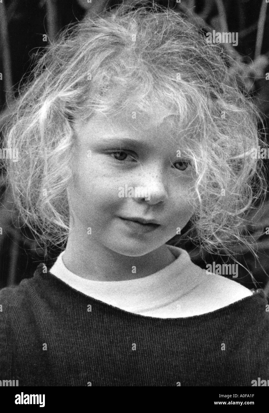 Child portrait happy smile Black and White Stock Photos & Images - Alamy