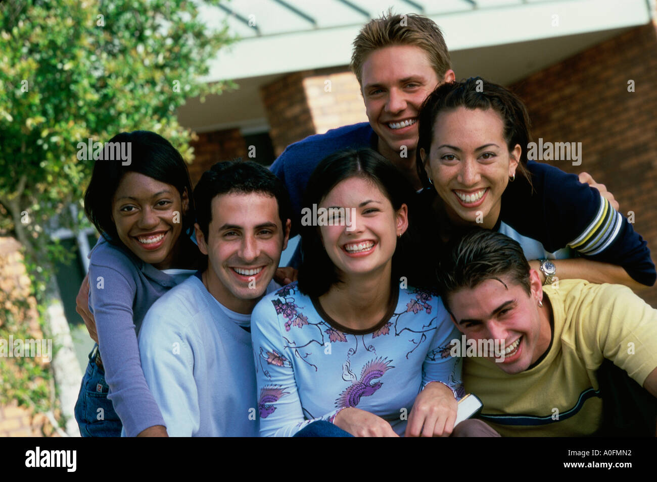 Group of teens posing hi-res stock photography and images - Alamy