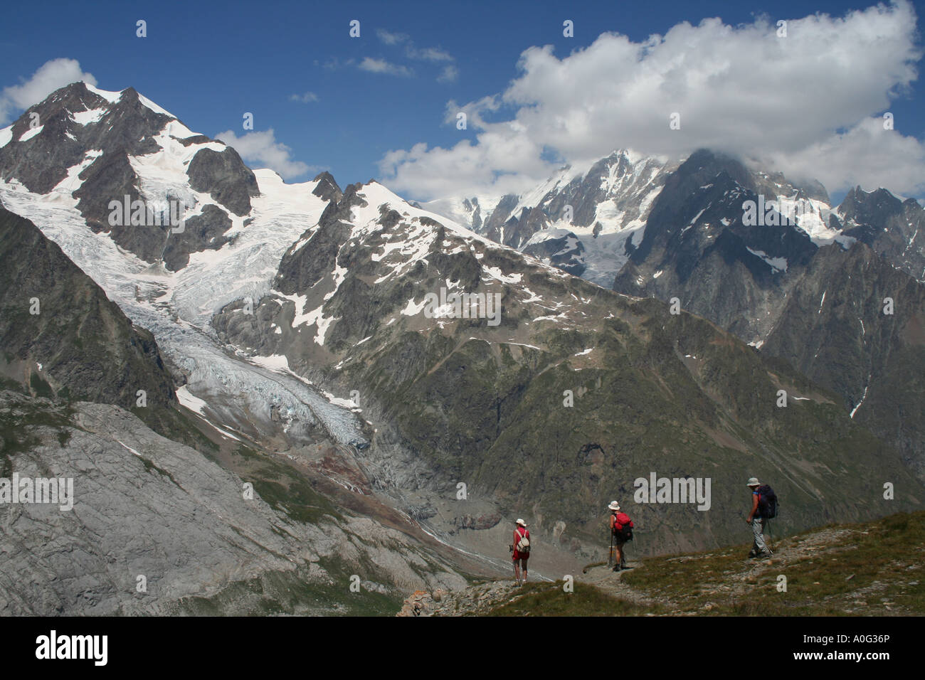 Walkers at Col des Chavannes with Mont Blanc in the Italian Alps Stock Photo