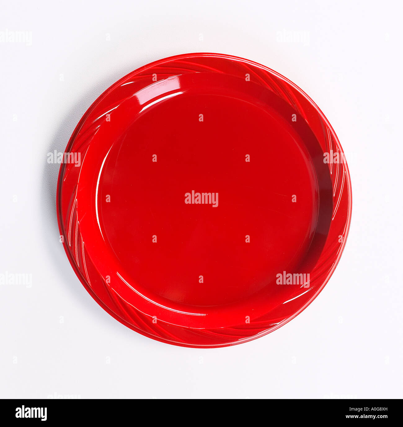 Red Plastic Disposable Picnic Plate Stock Photo Alamy