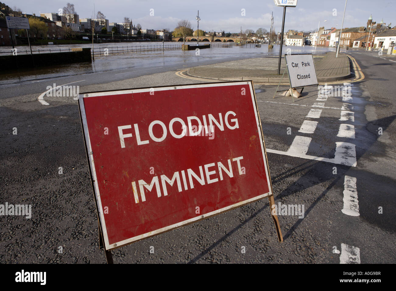 Flood warning sign Stock Photo