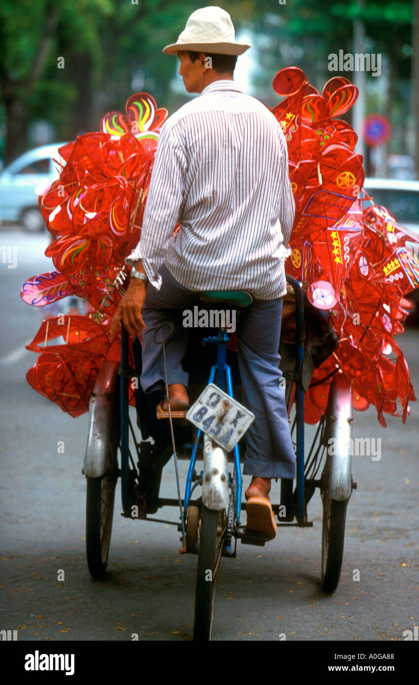 Rickshaw decorations hi-res stock photography and images - Alamy