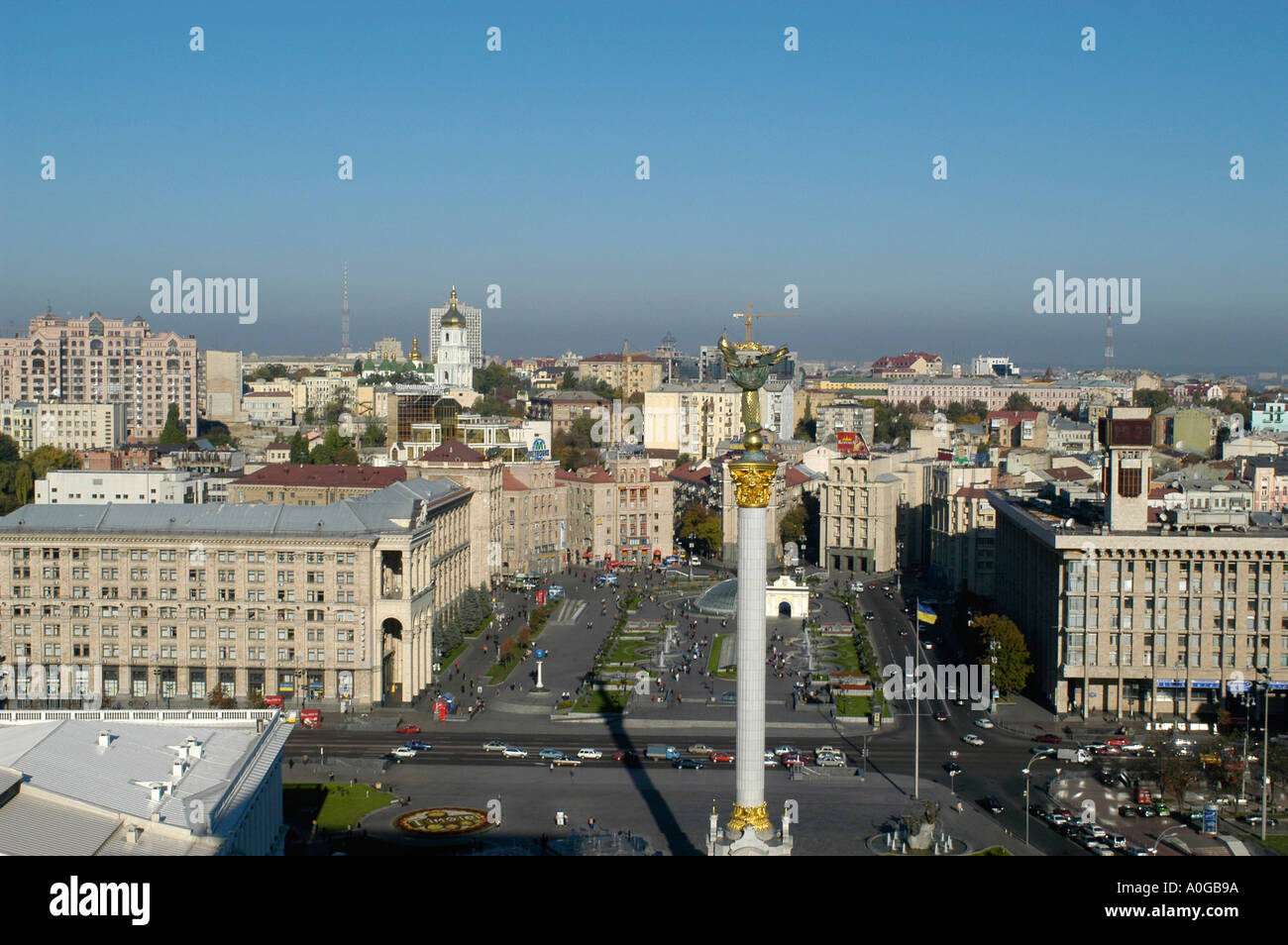 Kiev, Statue of Liberty at Indepedence Square (Majdan Stock Photo Alamy
