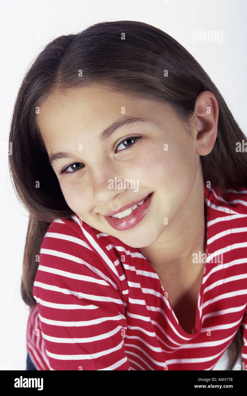 Portrait of a girl smiling Stock Photo - Alamy