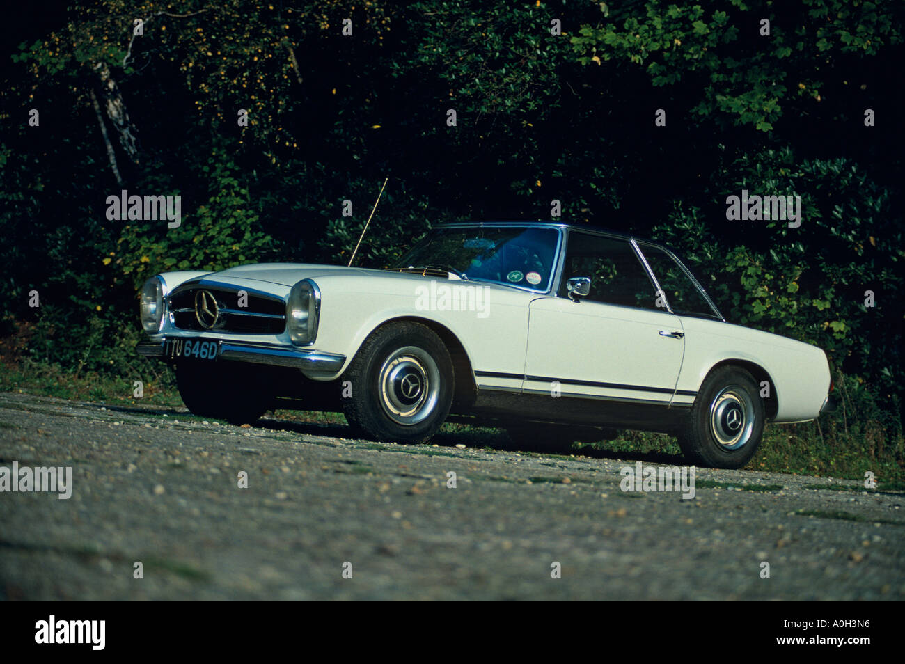 1967 mercedes benz 230sl matchbox