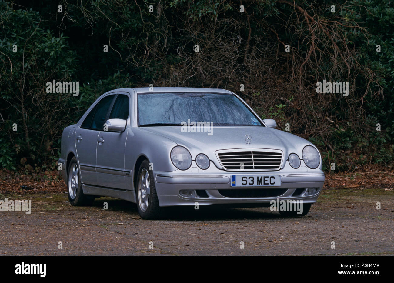 Mercedes W210 E-Class Shift Button & Leather Boot – 1995-2002, Manual, Maniol