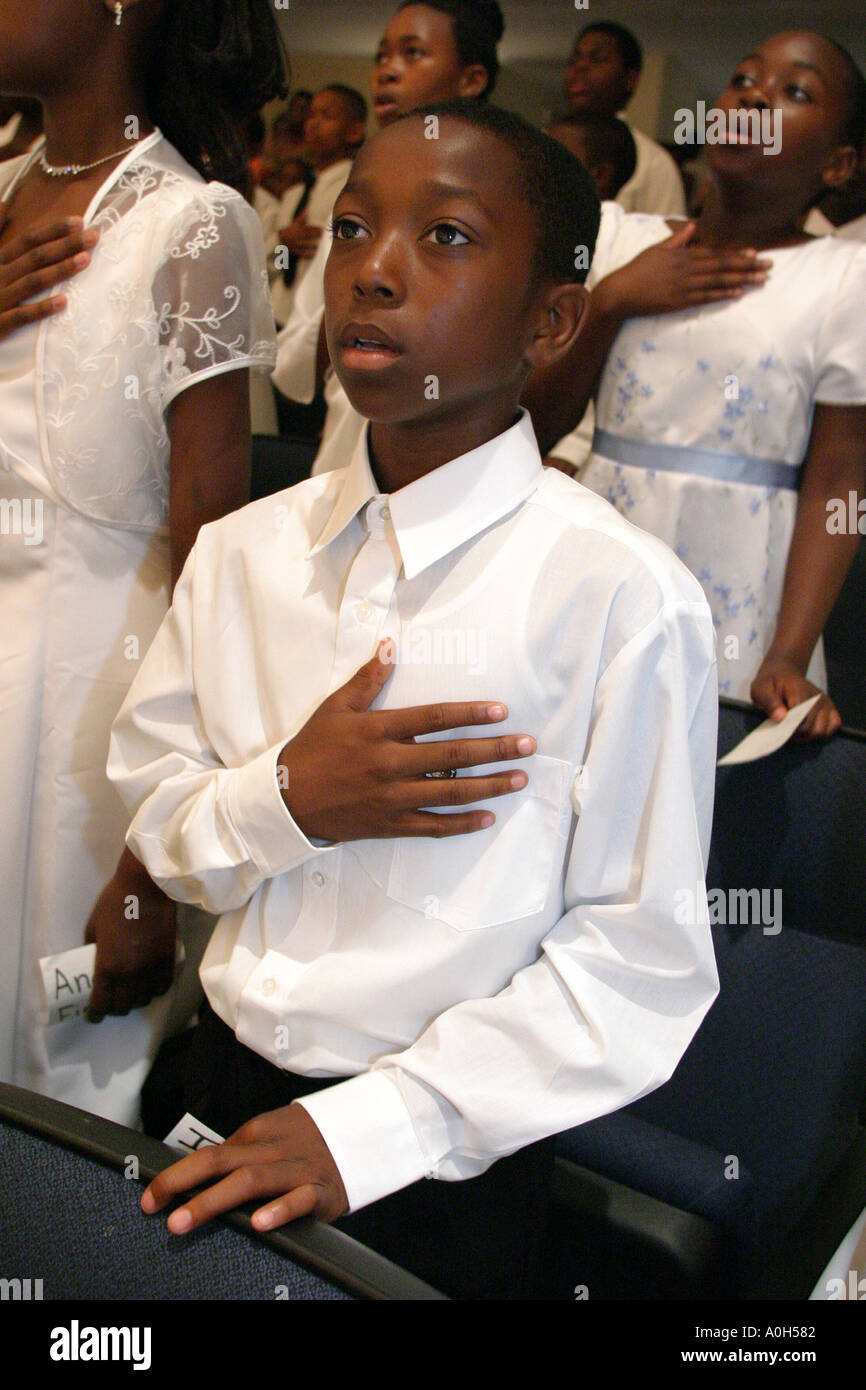 Graduation pledge hi-res stock photography and images - Alamy