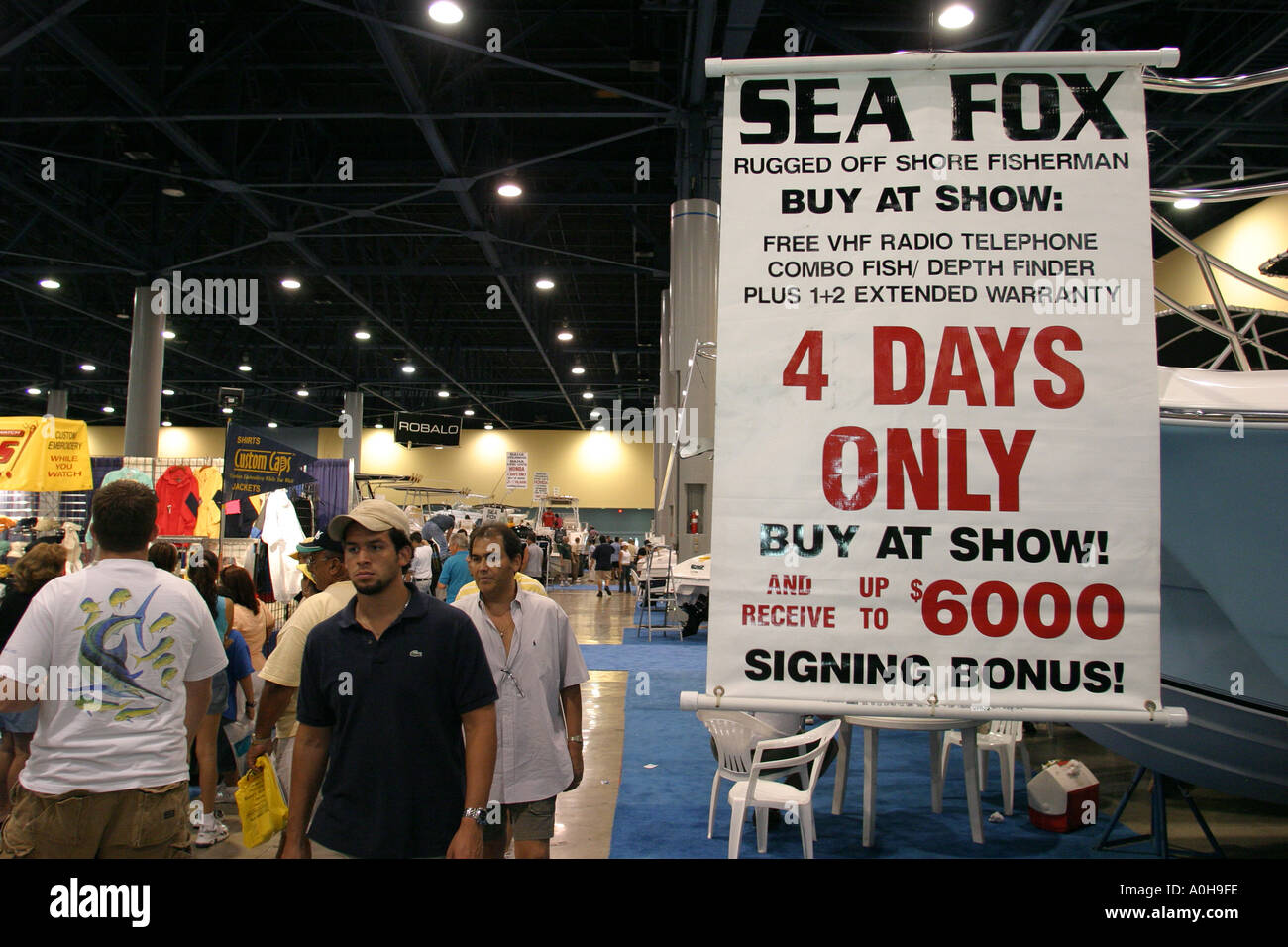 Miami Beach Florida,Miami Beach Convention Center,centre,South Florida Boat Show,boating,recreation,water,exhibit exhibition collection,promote,produc Stock Photo
