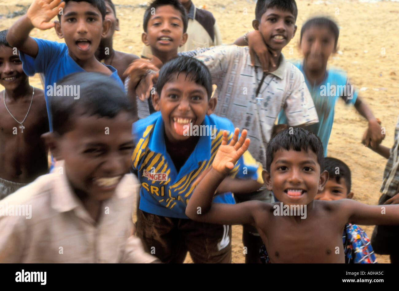 Sri lanka sinhalese child hi-res stock photography and images - Alamy