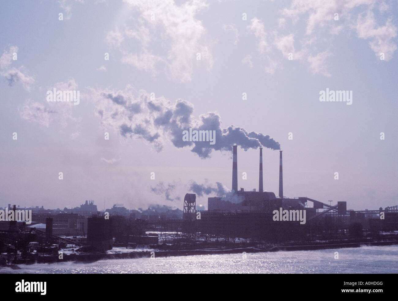 Usa New York City East River Power Station Stock Photo Alamy