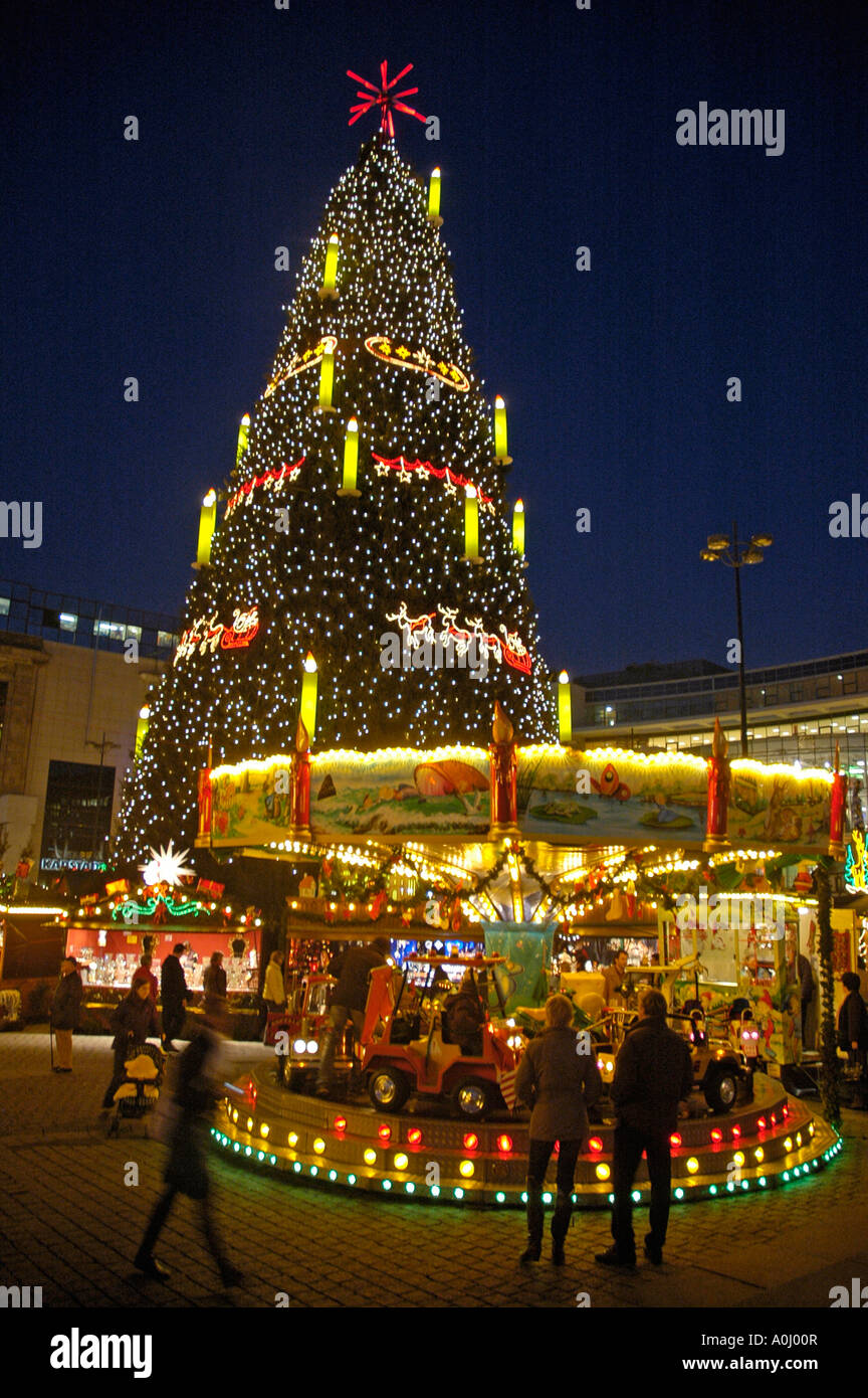 the worlds tallest christmas tree christmas fair dortmund north rhine westphalia - Worlds Tallest Christmas Tree the worlds tallest christmas tree christmas fair dortmund north rhine westphalia - Worlds Tallest Christmas Tree