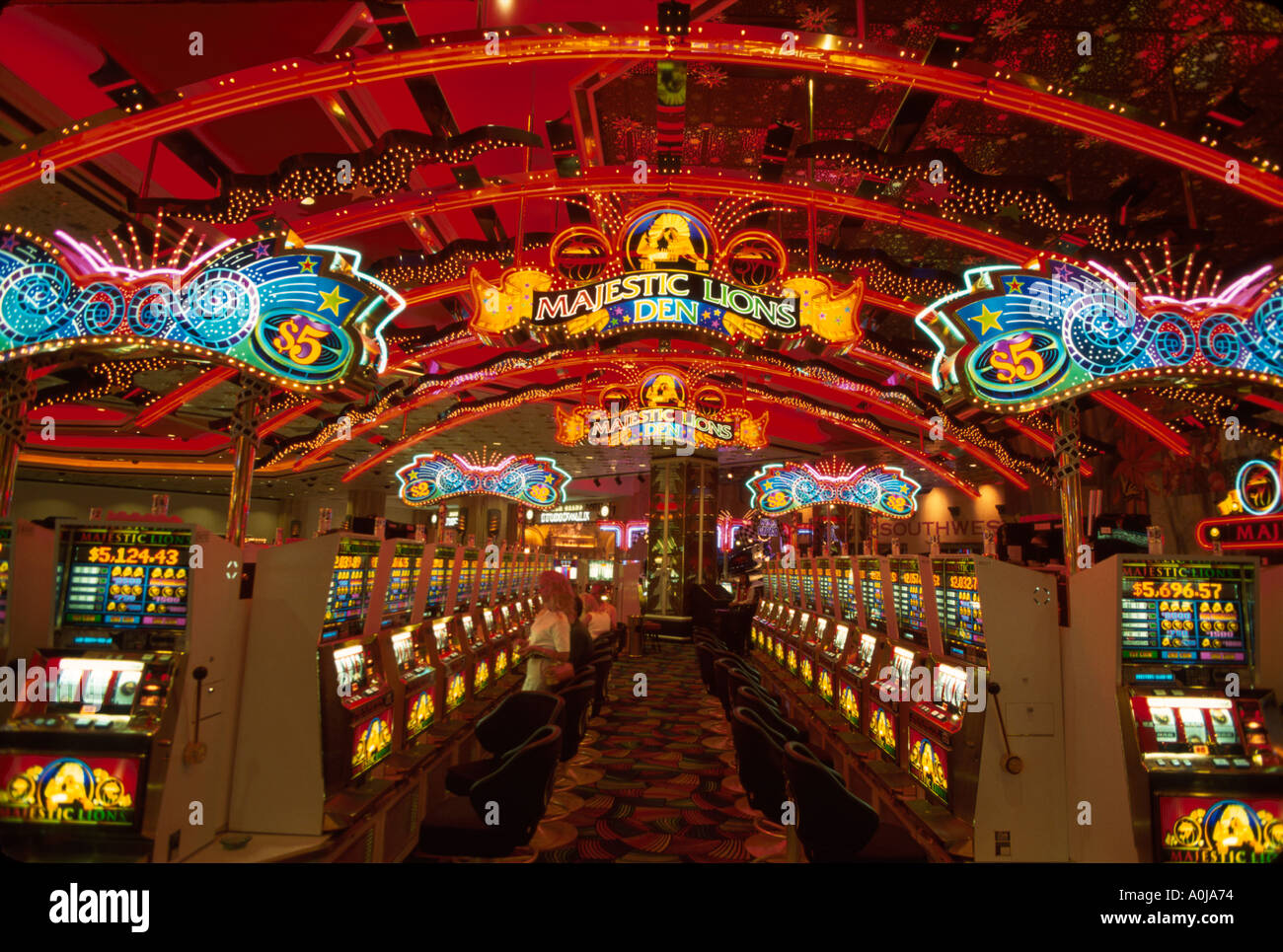 Mgm grand casino vegas interior hi-res stock photography and images - Alamy