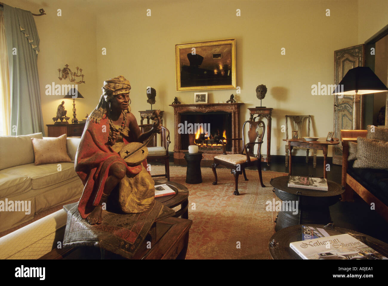 Living room of Rudolf Valentino s Falcon Lair estate Stock Photo - Alamy