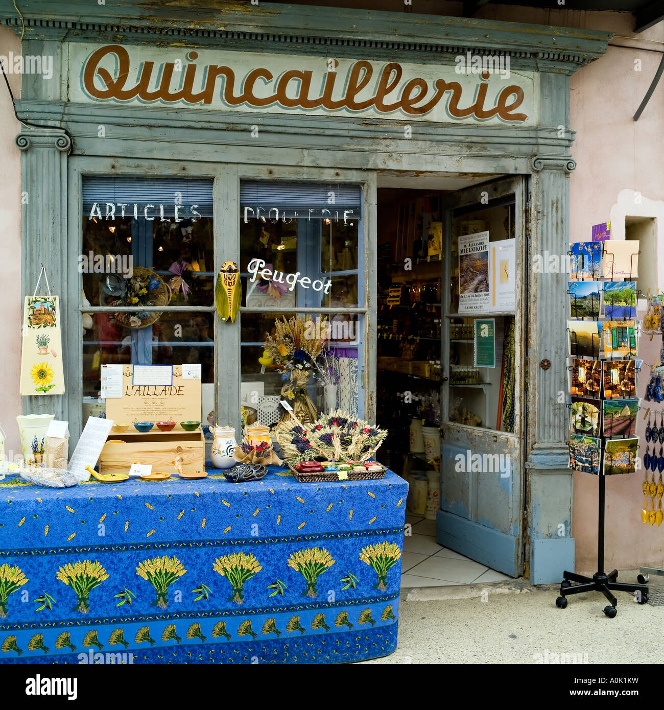 French quincaillerie hi-res stock photography and images - Alamy