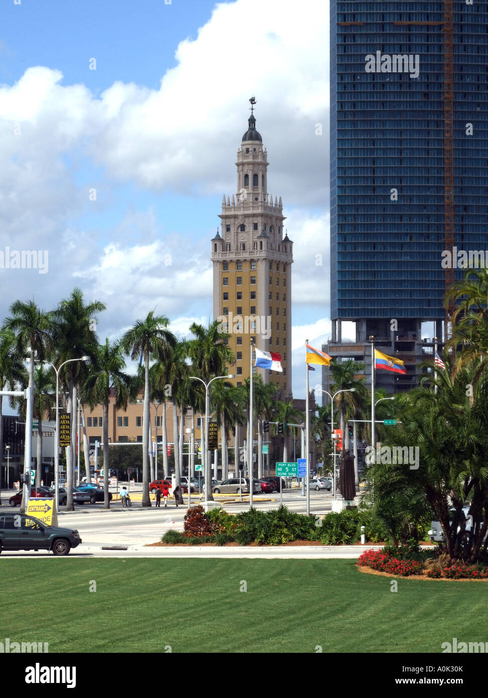 Downtown Miami Florida USA. Freedom Tower Stock Photo - Alamy