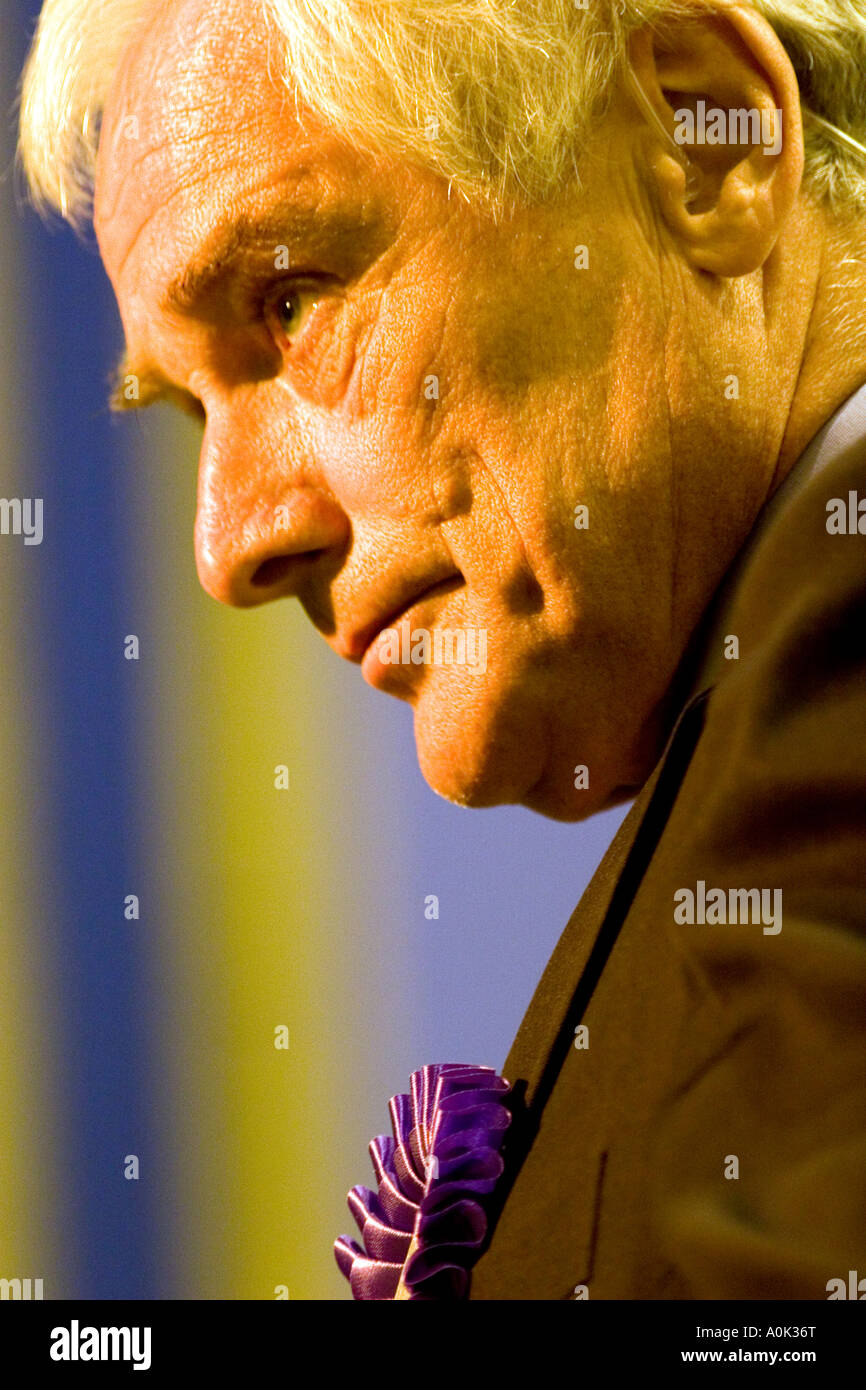 Ex TV presenter Robert Kilroy Silk Stock Photo Alamy