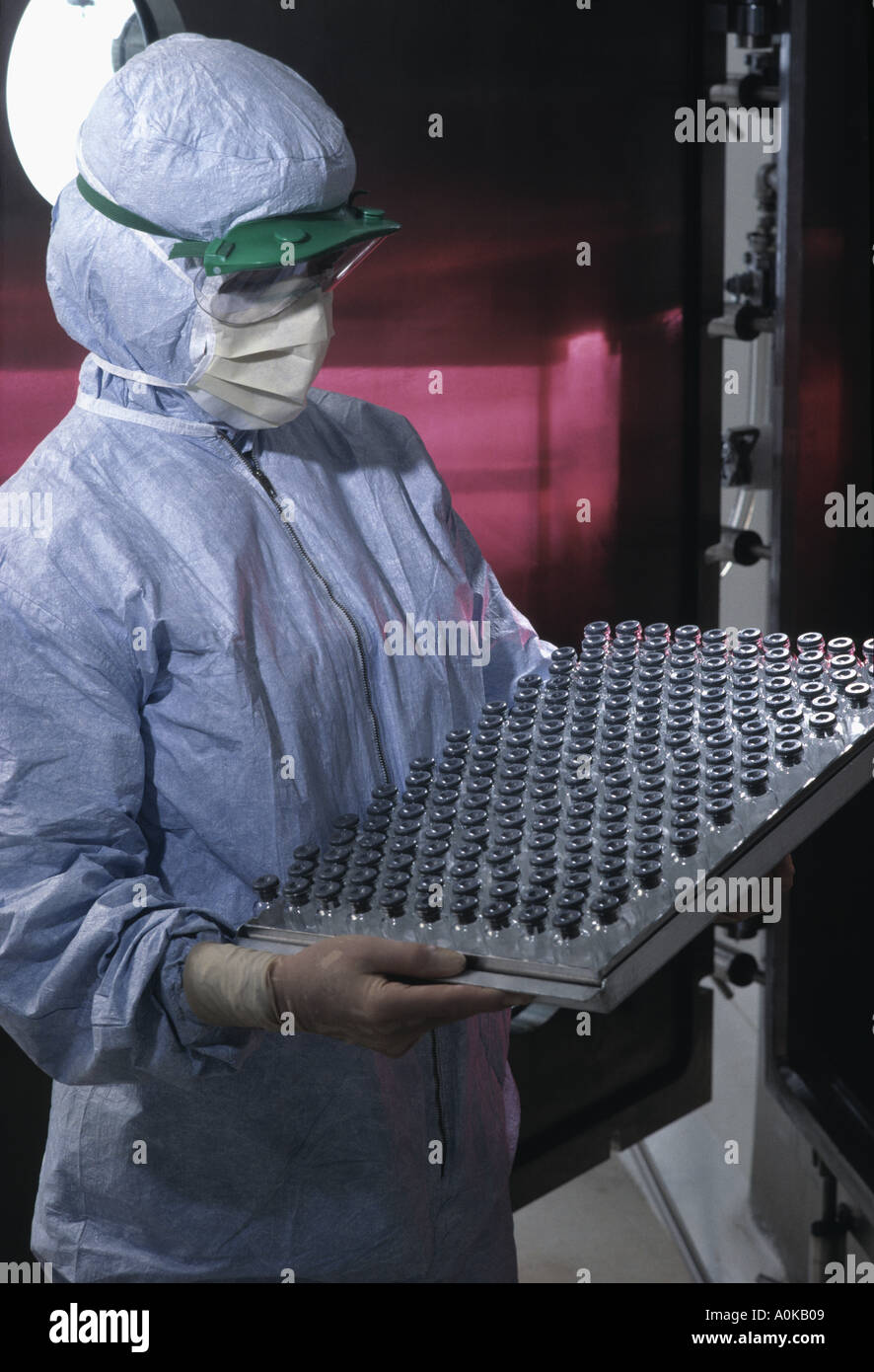Pharmaceutical manufacturing in a sterile cleanroom environment Stock Photo