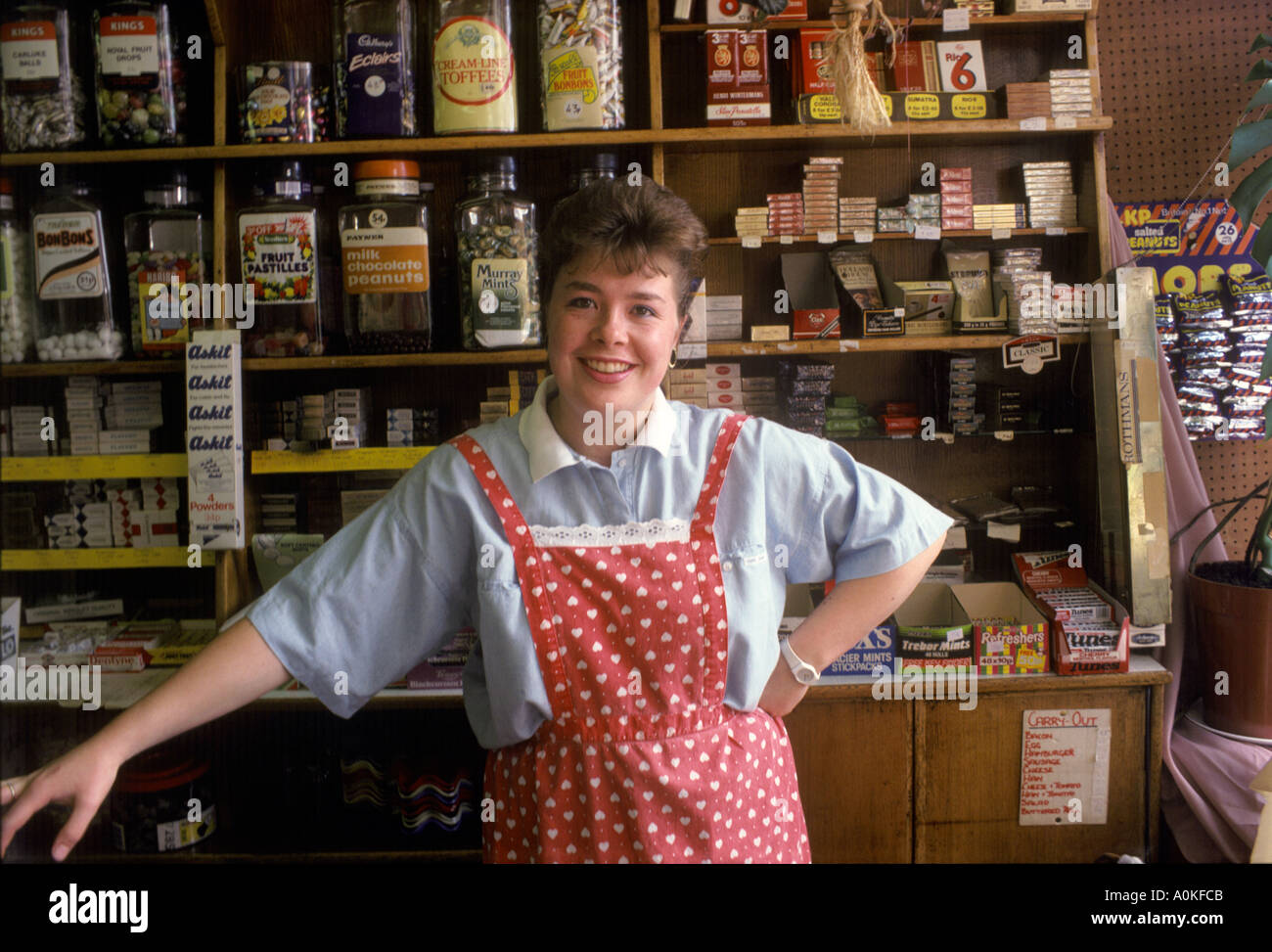 Illegal Cigarette Selling Shopkeeper Jailed And Ordered To Pay £20,000 Australia