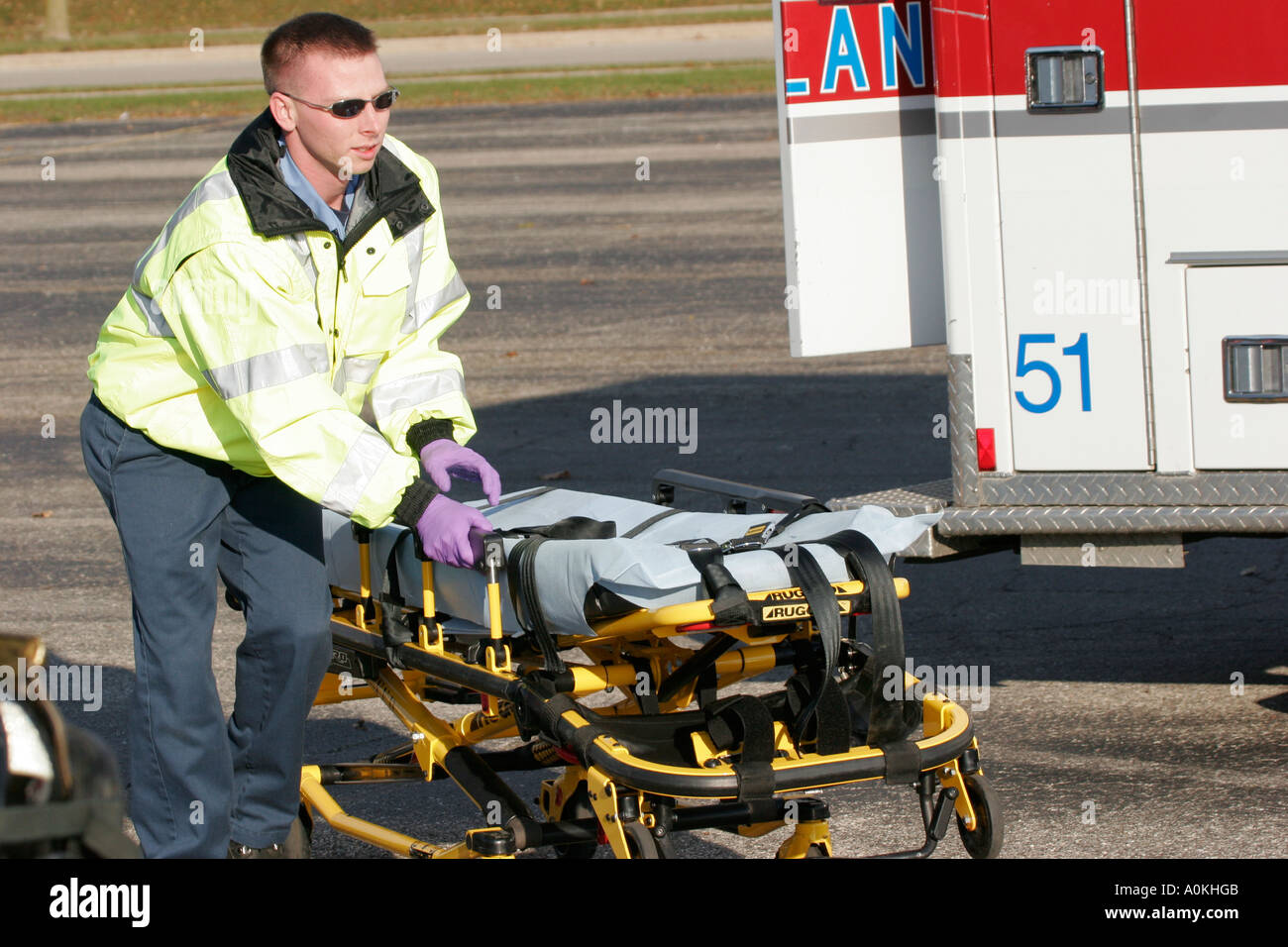 emt stretcher