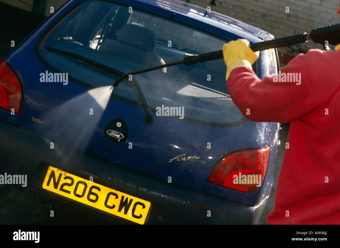 Hand car wash london automobile auto hires stock photography and