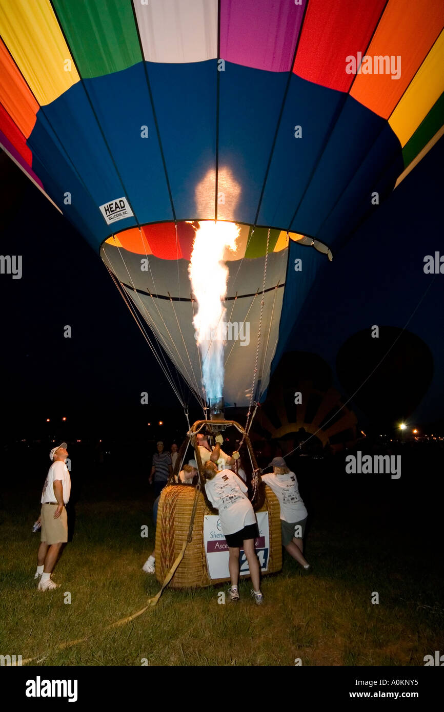 Inflating a hot air balloon Stock Photo Alamy